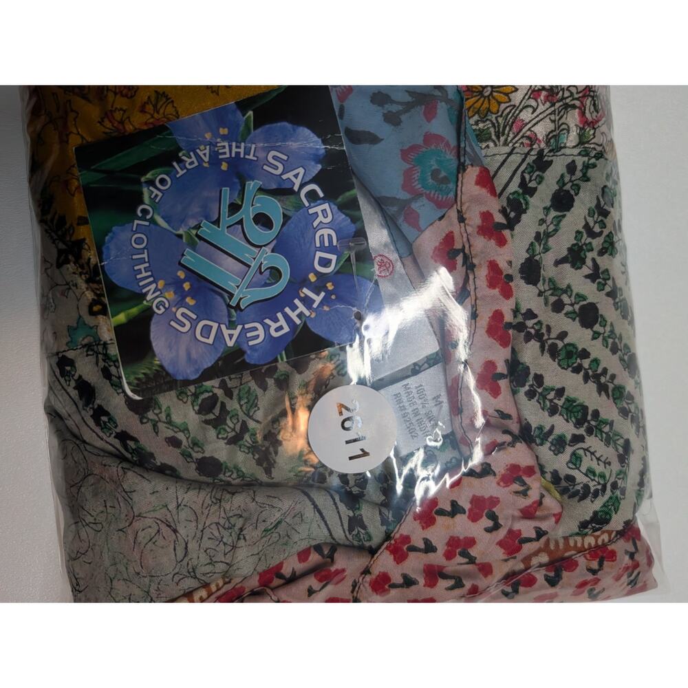 NWT Sacred Threads Vintage 100% Silk Patchwork Long Kimono M - Picture 10 of 10